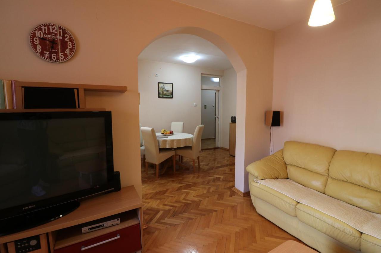 Apartment Nina Kotor Exterior foto